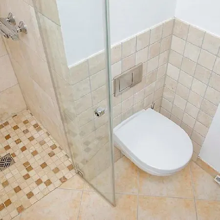 Genussvolle Auszeit Beim Winzer-apartment Biengarten Appartement *